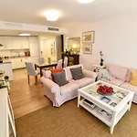 Your Home In Seville